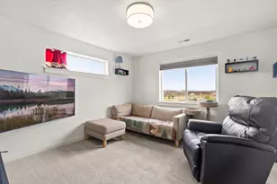 3308 NW 9th St, Redmond, OR 97756 - Photo 31