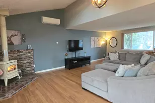 164 Peach St, Klamath Falls, OR 97601 - Photo 3