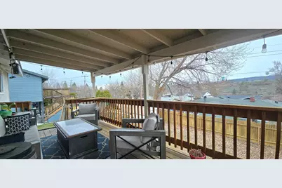 164 Peach Street, Klamath Falls, OR 97601 - Photo 7