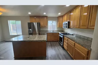 3316 Paramont Street, Klamath Falls, OR 97603 - Photo 5