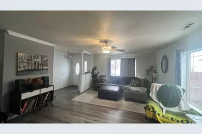 3316 Paramont Street, Klamath Falls, OR 97603 - Photo 3