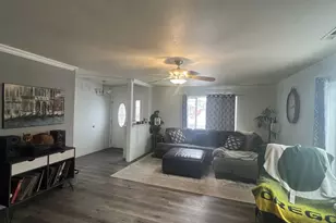 3316 Paramont St, Klamath Falls, OR 97603 - Photo 3