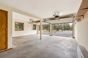 69288 Sabrina Ln, Sisters, OR 97759 - Photo 41