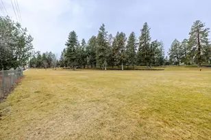 268 SE 15th St, Bend, OR 97702 - Photo 39