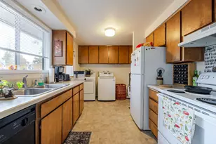 268 SE 15th St, Bend, OR 97702 - Photo 29