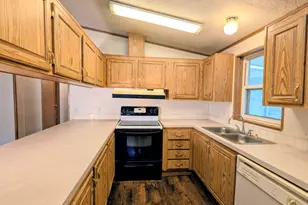 5131 Bristol Ave, Klamath Falls, OR 97603 - Photo 5