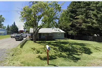 3277 Cottonwood Avenue, Medford, OR 97504 - Photo 1