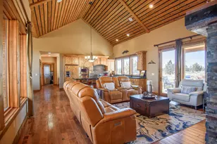 17171 SW Chaparral Dr, Powell Butte, OR 97753 - Photo 7