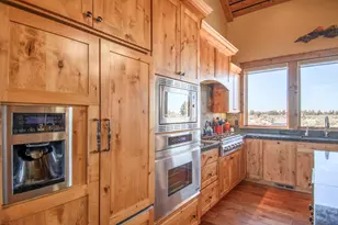 17171 SW Chaparral Dr, Powell Butte, OR 97753 - Photo 15