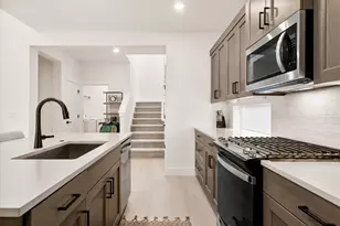 3843 NE Petrosa Ave, Bend, OR 97701 - Photo 17