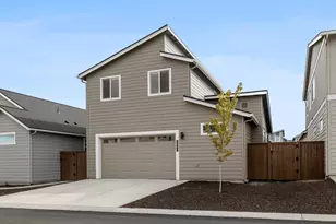 3843 NE Petrosa Ave, Bend, OR 97701 - Photo 39