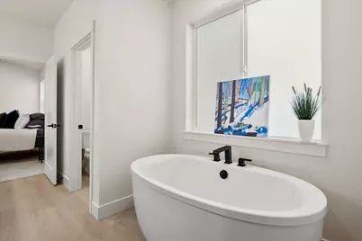 3843 NE Petrosa Avenue, Bend, OR 97701 - Photo 23