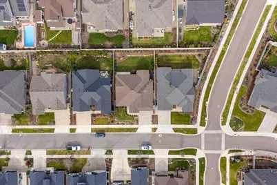 3969 Sunleaf Avenue, Medford, OR 97504 - Photo 45