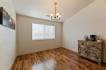 631 Nottingham Terrace, Eagle Point, OR 97524 - Photo 9