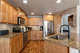 631 Nottingham Terrace, Eagle Point, OR 97524 - Photo 7