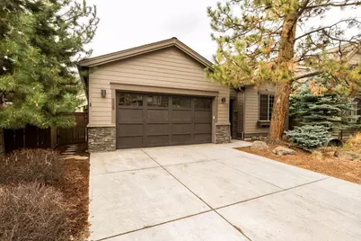 3053 NW Clubhouse Drive, Bend, OR 97703 - Photo 3