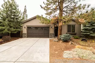 3053 NW Clubhouse Dr, Bend, OR 97703 - Photo 1
