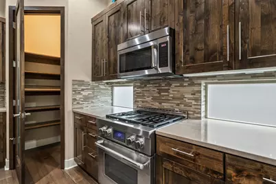 3053 NW Clubhouse Drive, Bend, OR 97703 - Photo 15