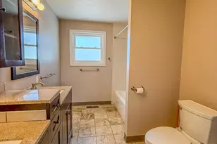 6208 Hilyard Ave, Klamath Falls, OR 97603 - Photo 17