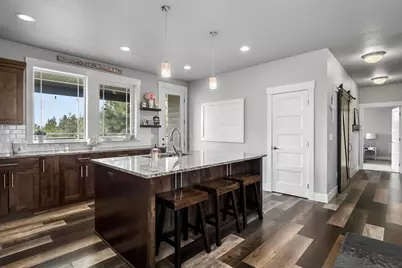 61089 SE Echo Lake Court, Bend, OR 97702 - Photo 15