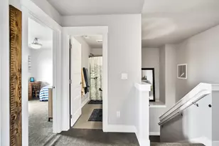 61089 SE Echo Lake Ct, Bend, OR 97702 - Photo 25