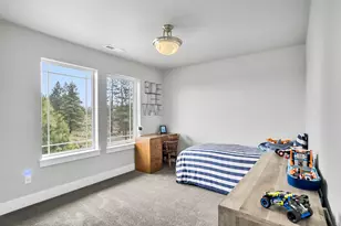 61089 SE Echo Lake Ct, Bend, OR 97702 - Photo 27