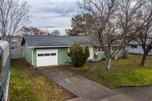 7758 Hale Way, White City, OR 97503 - Photo 29