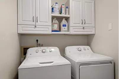 3041 SW Salmon Avenue, Redmond, OR 97756 - Photo 13