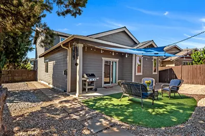 2382 NE Jackson Avenue, Bend, OR 97701 - Photo 5