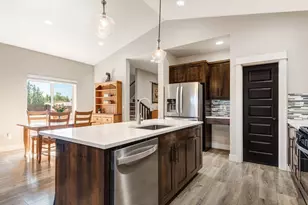 2382 NE Jackson Ave, Bend, OR 97701 - Photo 11