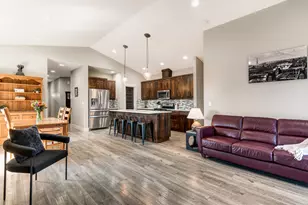 2382 NE Jackson Ave, Bend, OR 97701 - Photo 5