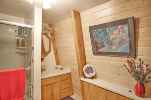 17277 Willow Ct, Bend, OR 97707 - Photo 29