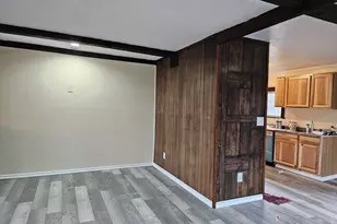 31125 Goldeneye Ln, Bonanza, OR 97623 - Photo 3