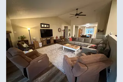 2921 NW 19th Street, Redmond, OR 97756 - Photo 7