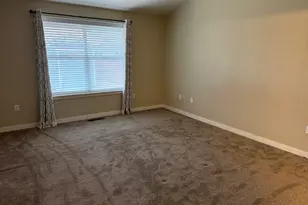 2921 NW 19th St, Redmond, OR 97756 - Photo 27