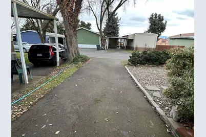 3700 Bellinger Lane #SPC 49, Medford, OR 97501 - Photo 23