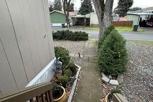 3700 Bellinger Ln, Medford, OR 97501 - Photo 17