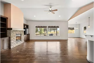 890 Cinnamon Teal Drive, Redmond, OR 97756 - Photo 3