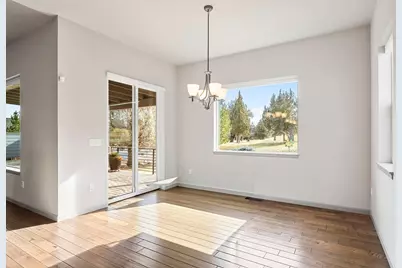 890 Cinnamon Teal Drive, Redmond, OR 97756 - Photo 5