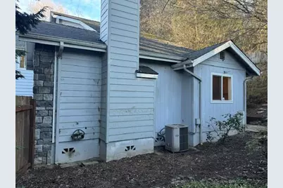 1986 Kelly Way, Grants Pass, OR 97527 - Photo 3