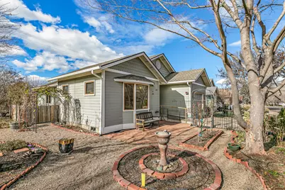 139 N Wightman Street, Ashland, OR 97520 - Photo 1