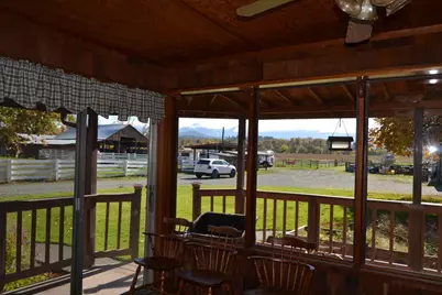 6181 Lower River Road, Grants Pass, OR 97526 - Photo 37