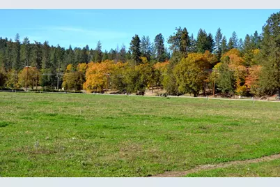 6181 Lower River Road, Grants Pass, OR 97526 - Photo 3