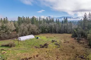 424 Genverna Glen, Grants Pass, OR 97527 - Photo 13