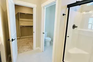 646 Terrazzo Wy, Medford, OR 97501 - Photo 7