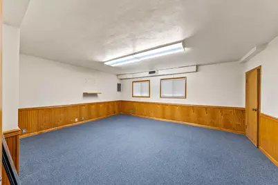 655 W Umpqua Street, Roseburg, OR 97471 - Photo 41