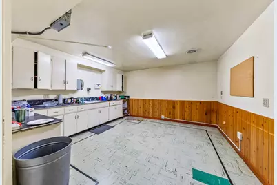 655 W Umpqua Street, Roseburg, OR 97471 - Photo 49