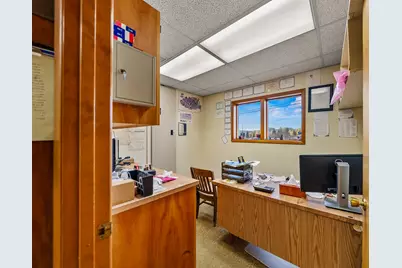 655 W Umpqua Street, Roseburg, OR 97471 - Photo 37