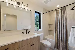 3024 NW Polarstar Ave, Bend, OR 97703 - Photo 37
