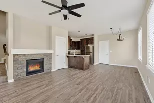 3365 SW 28th St, Redmond, OR 97756 - Photo 5